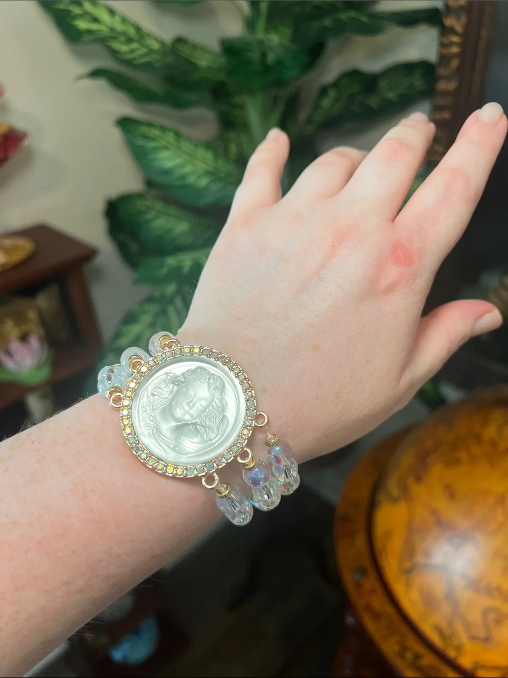 Kirk’s Folly Dream Angel Stretchy Iridescent AB Rhinestone Glass Beaded Bracelet